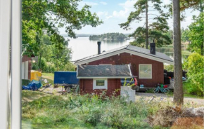 2 Bedroom Lovely Home In Mariefred